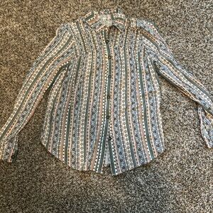 Patterned button-up blouse